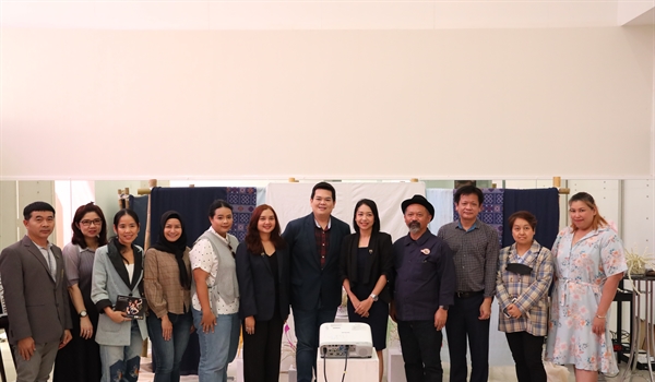 ภาพนิทรรศการแสดงผลงานวิจัย Eastern Lanna Phenomenon